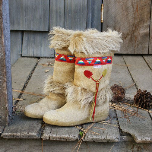 Vintage Cozy Snow Boots, Cozy Vintage Snow Boots from Spool 72.