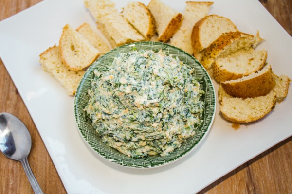 Simple Spinach Dip With Toasted Breadsticks 