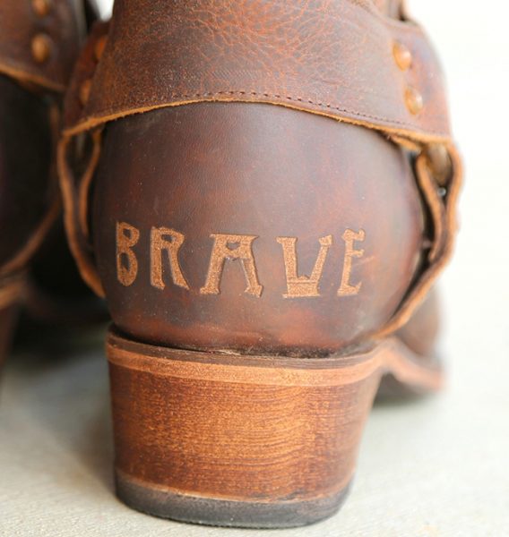 brave ecru zip chunky boots