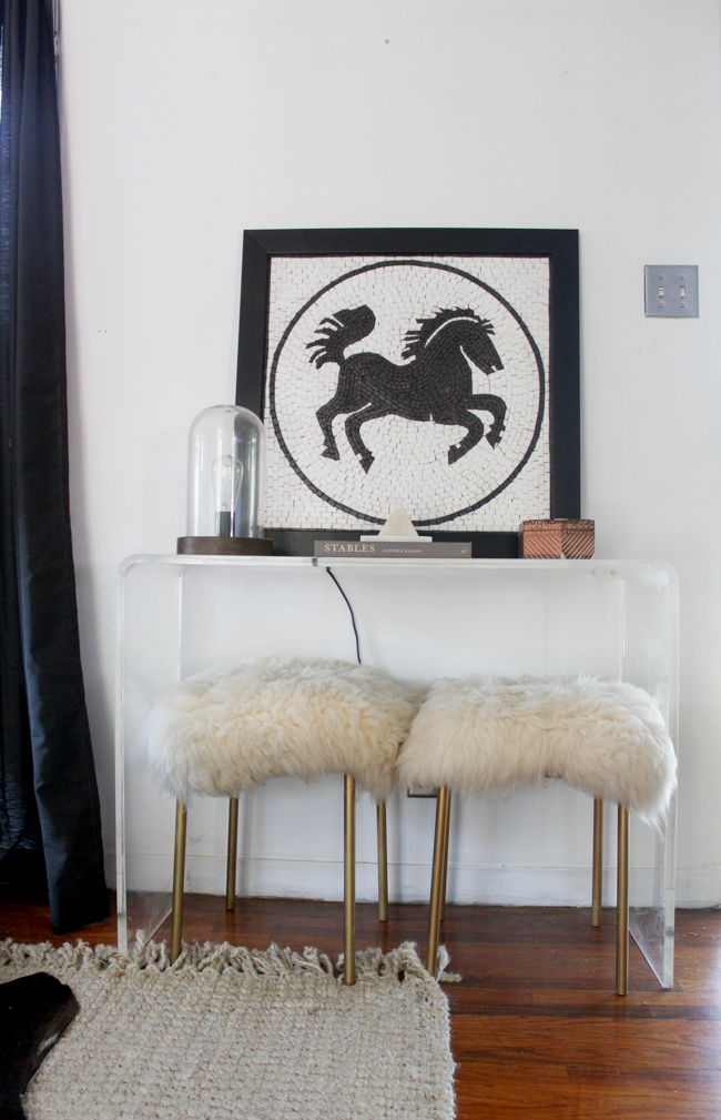 Equestrian style and decor at home 
