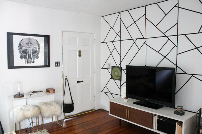 Front entryway and a graphic accent wall