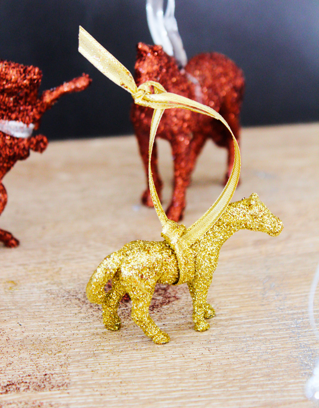 glittery DIY horse ornaments