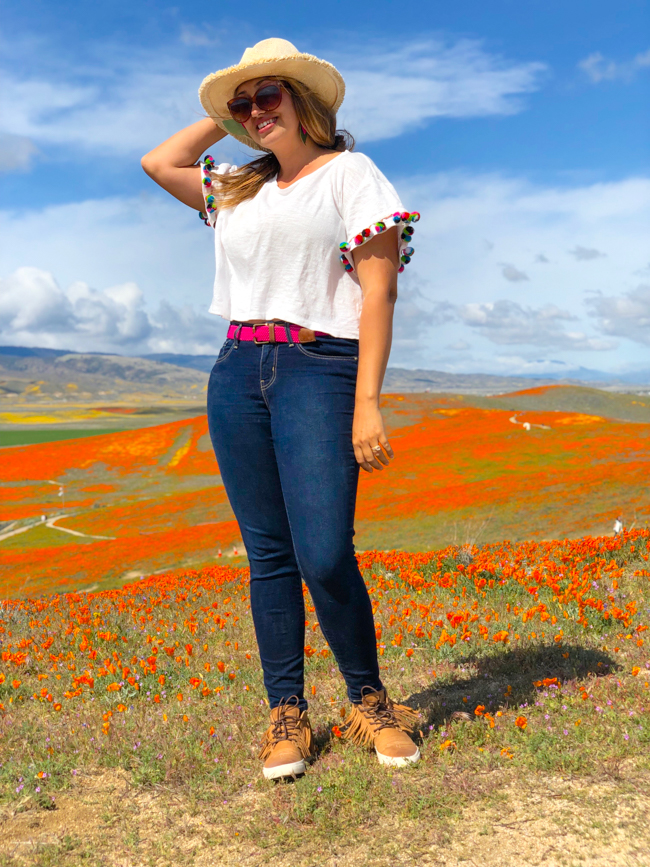 Poppies and a spring outfit