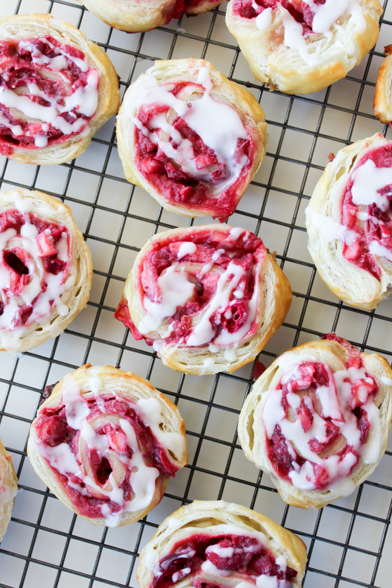 Easy cranberry apple puff pastry pinwheels