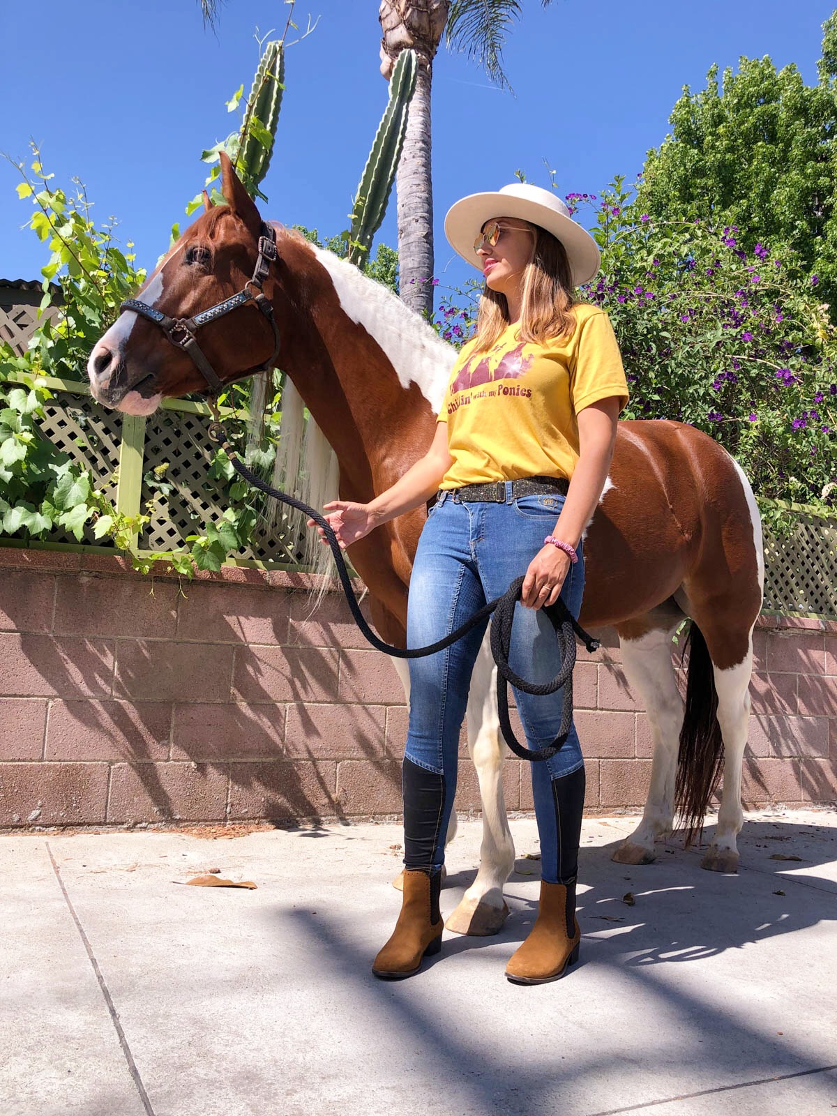 Chillin' with my Pony: Spring Outfit - Horses & Heels